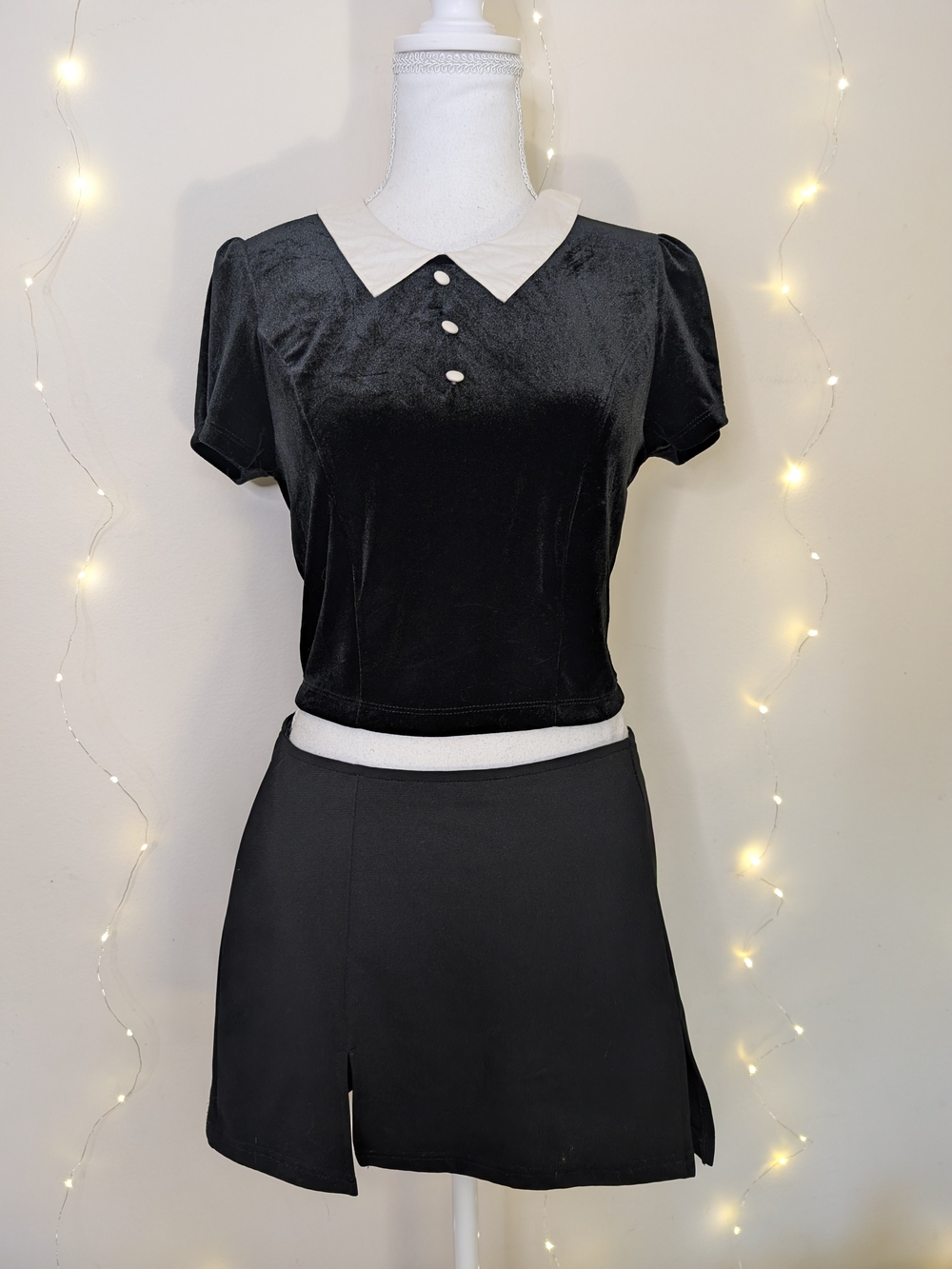 Hot Topic Black Velvet Crop Top with White Peter Pan Collar